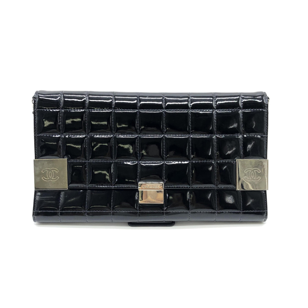 Black Patent Chocolate Bar Chain Shoulder Bag