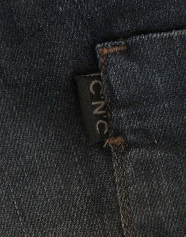 Blue skinnny leg jeans